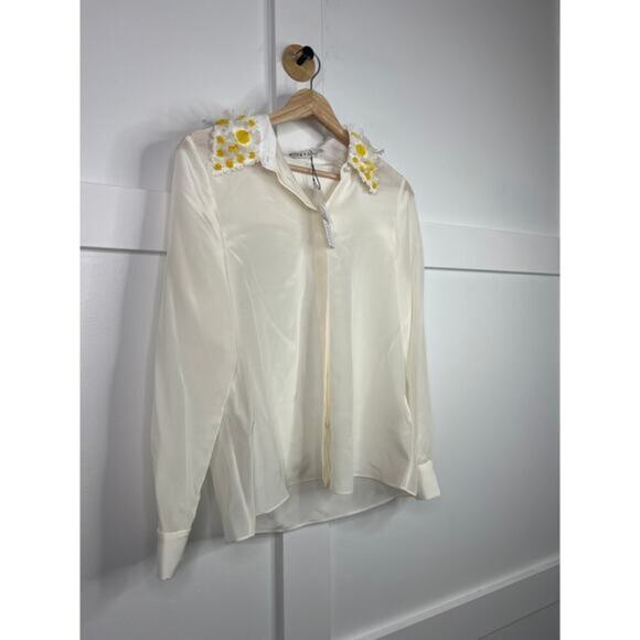 NWT Alice + Olivia Willa Silk Daisy Embellished Blouse Ecru Multi Size: Medium - Picture 4 of 11